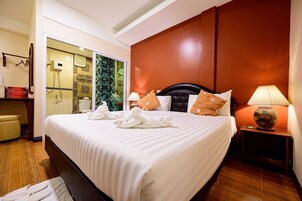 客房 (Connecting) | 办公桌、免费 WiFi