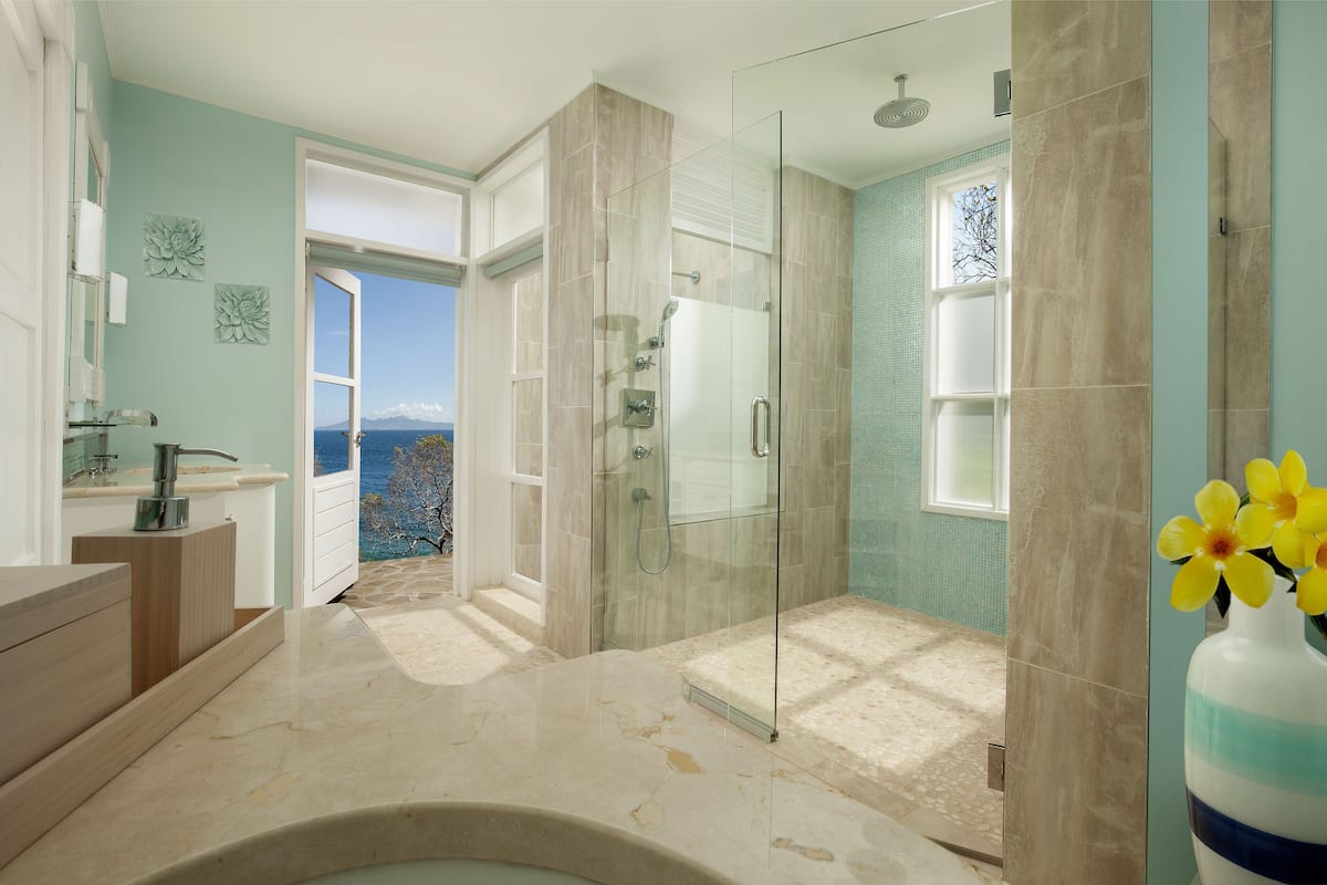 luxury villa, 5 bedrooms, ocean view | bathroom | shower, designer toiletries, hair dryer, bathrobes