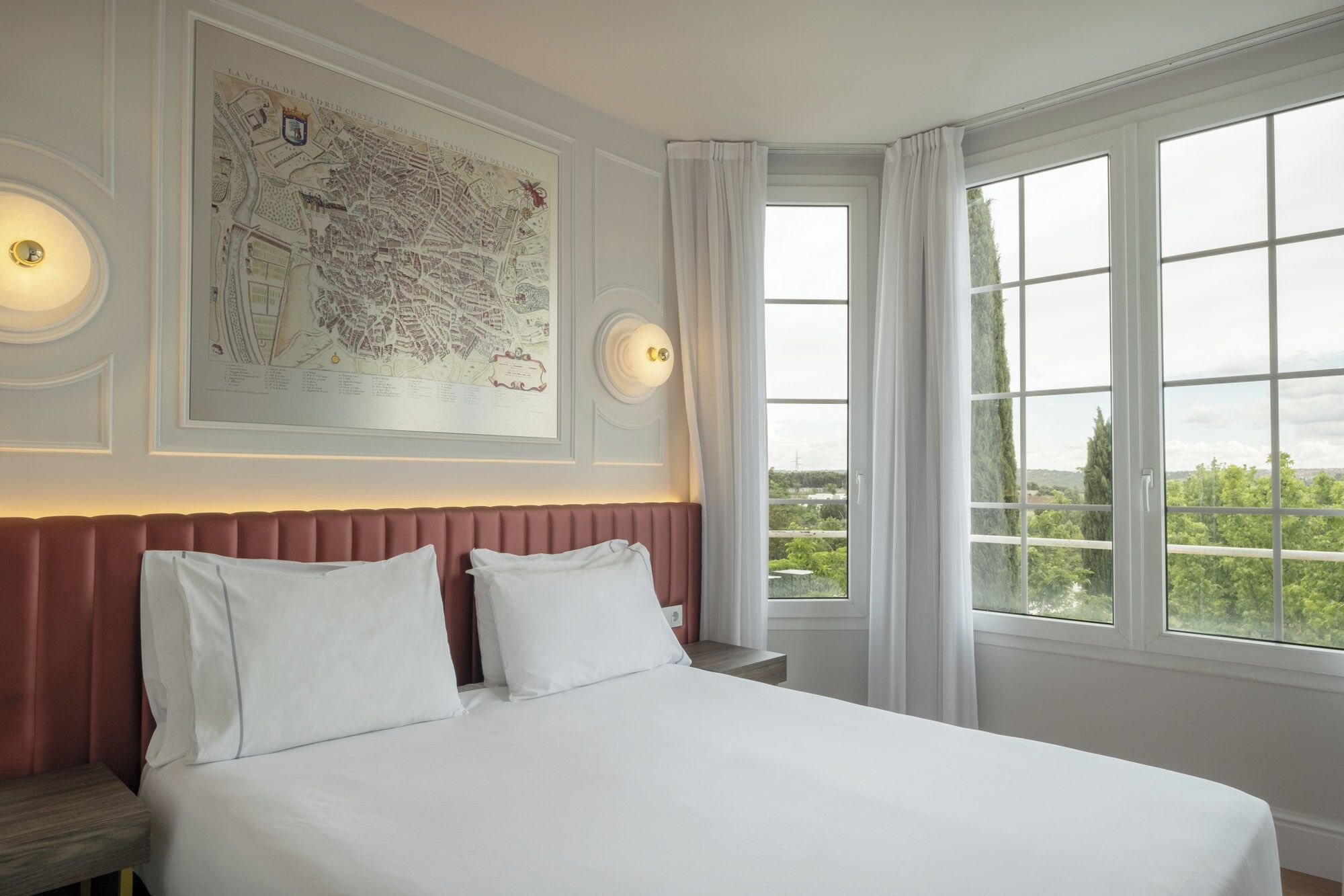 minibar, in-room safe, desk, blackout curtains