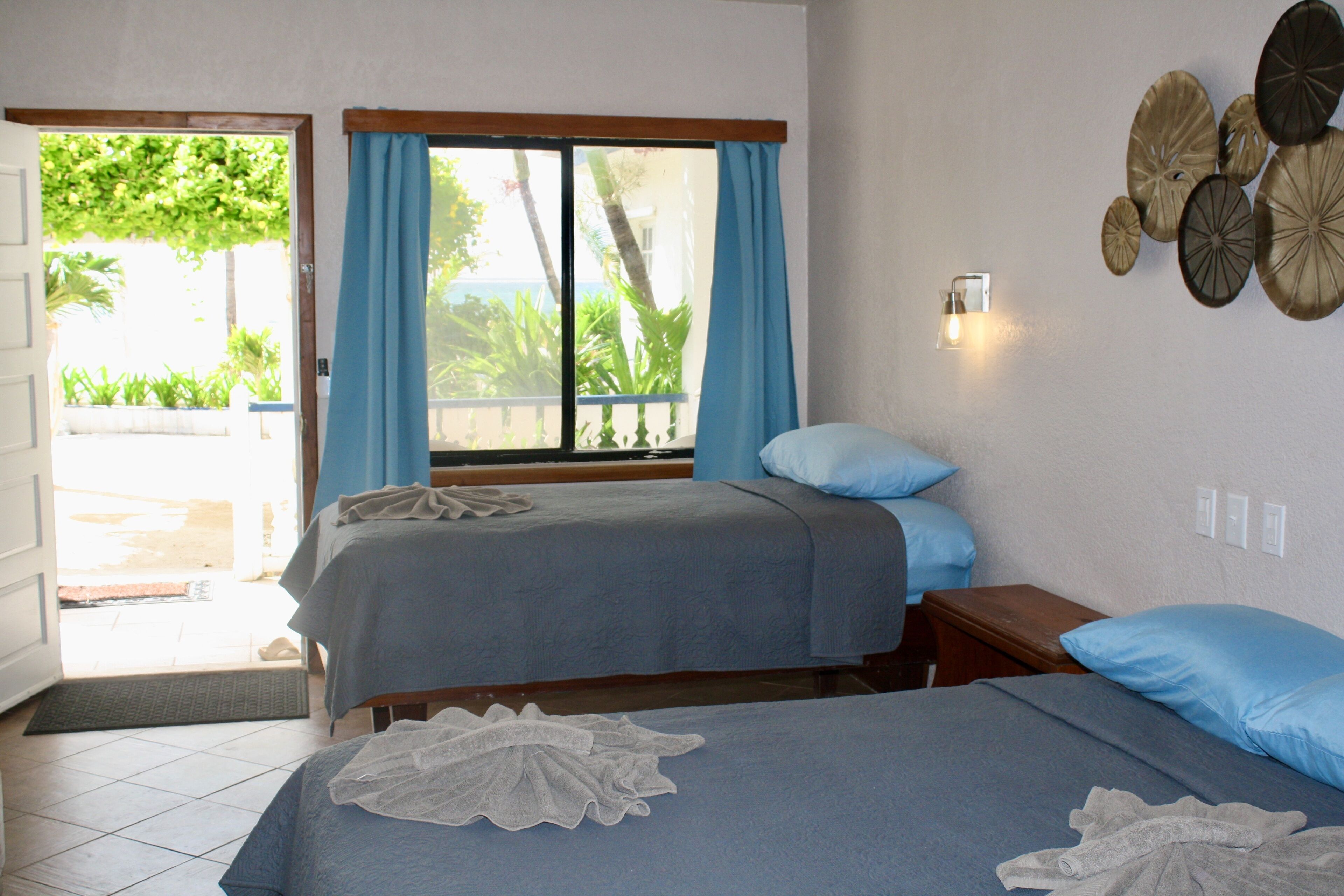 San Pedro Holiday Hotel