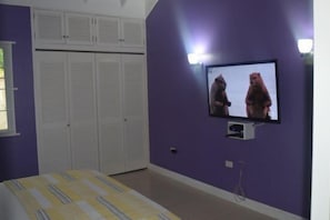 Room | Room amenity