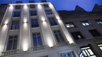 Fasade – kveld/natt