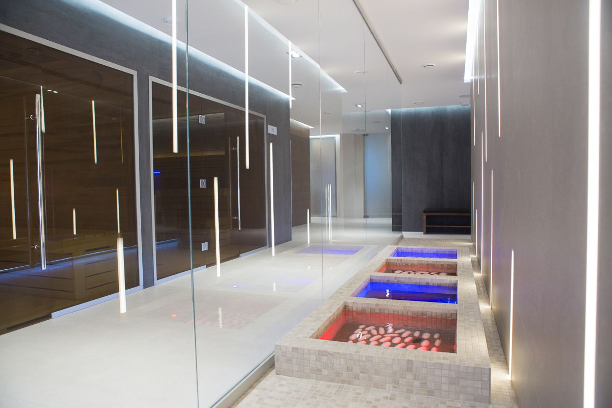 Soins de manucure et de pédicure