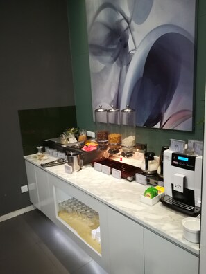 Desayuno buffet todos los días (con cargo)