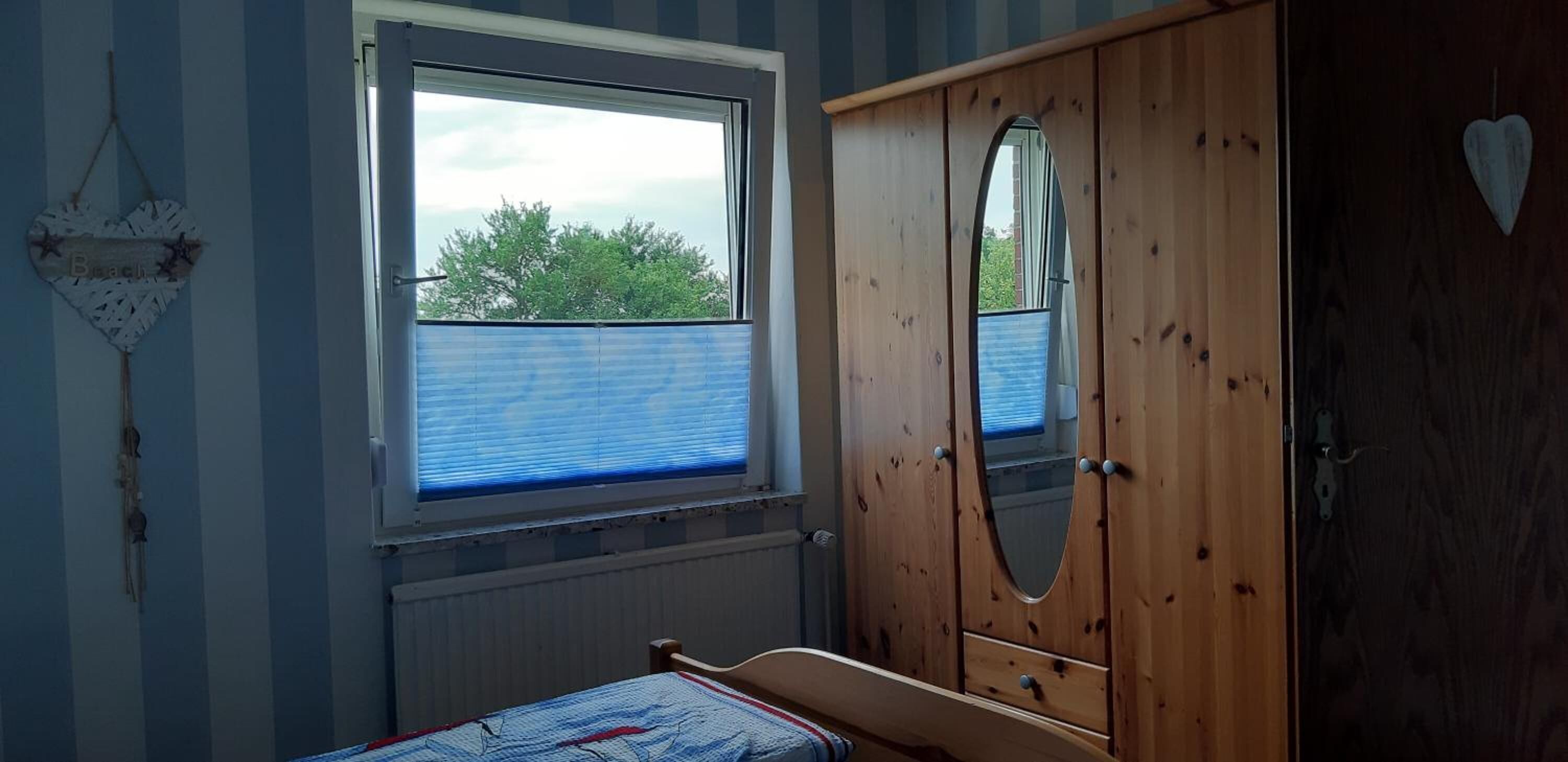 Schreibtisch, kostenloses WLAN