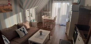 Una televisión de pantalla plana