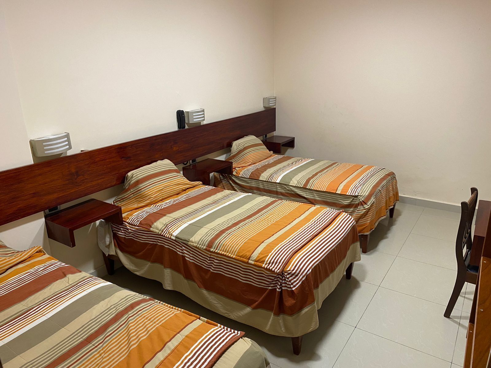 triple room, air conditioning | 1 bedroom, desk, free wifi, bed sheets