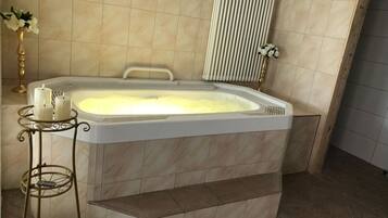 Comfort Double Room | Bathroom