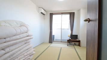 Japanese Style Room | Living area