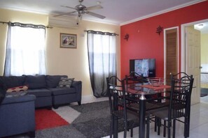 Room | Living area | 42-inch LED TV with cable channels, TV - Winchester Estate (Kingston)