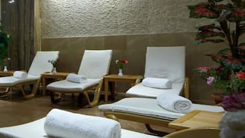 Sauna, Turkish bath/hammam, facials