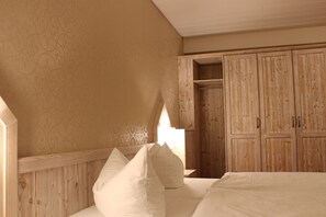 고급 침구, 객실 내 금고, 책상, 무료 WiFi