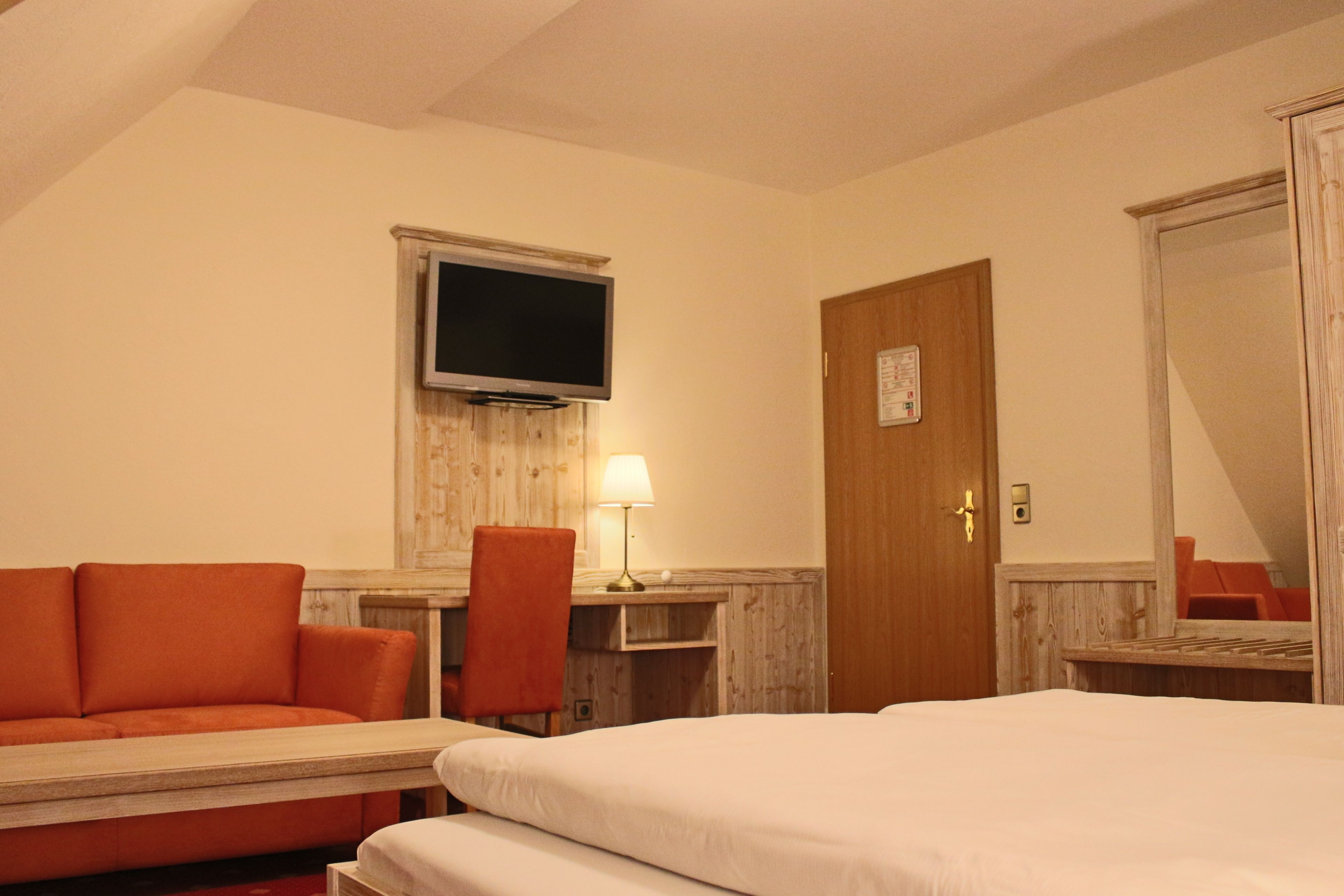 comfort suite, 2 bedrooms, non smoking | premium bedding, in-room safe, desk, free wifi