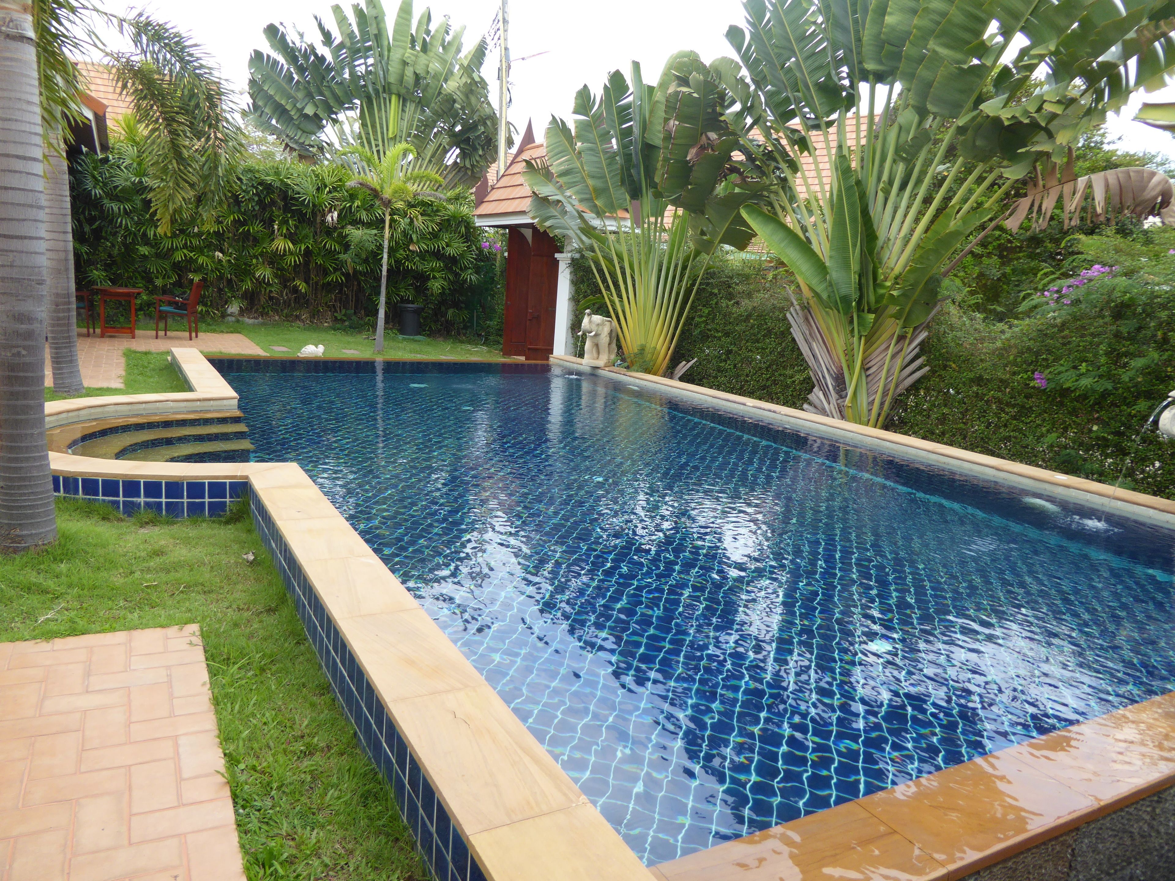 Outdoor pool, pool umbrellas