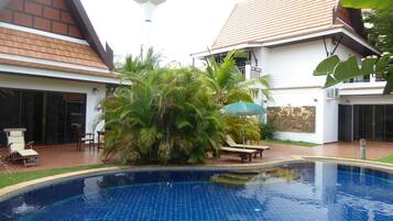 4 Bedroom Oriental Thai Pool Villa | Terrace/patio