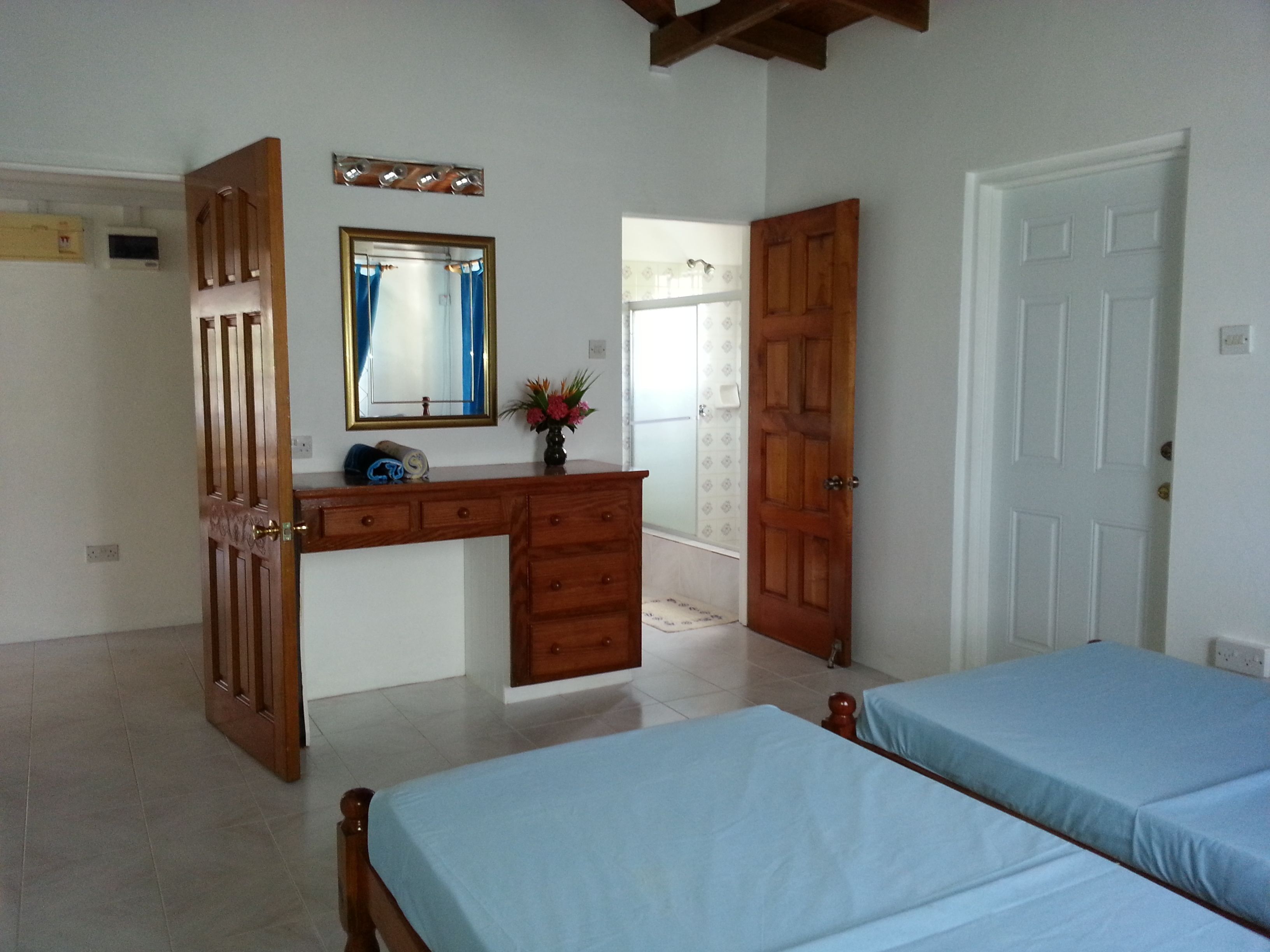 Villa, 3 Bedrooms | 3 bedrooms, in-room safe, iron/ironing board, free cots/infant beds