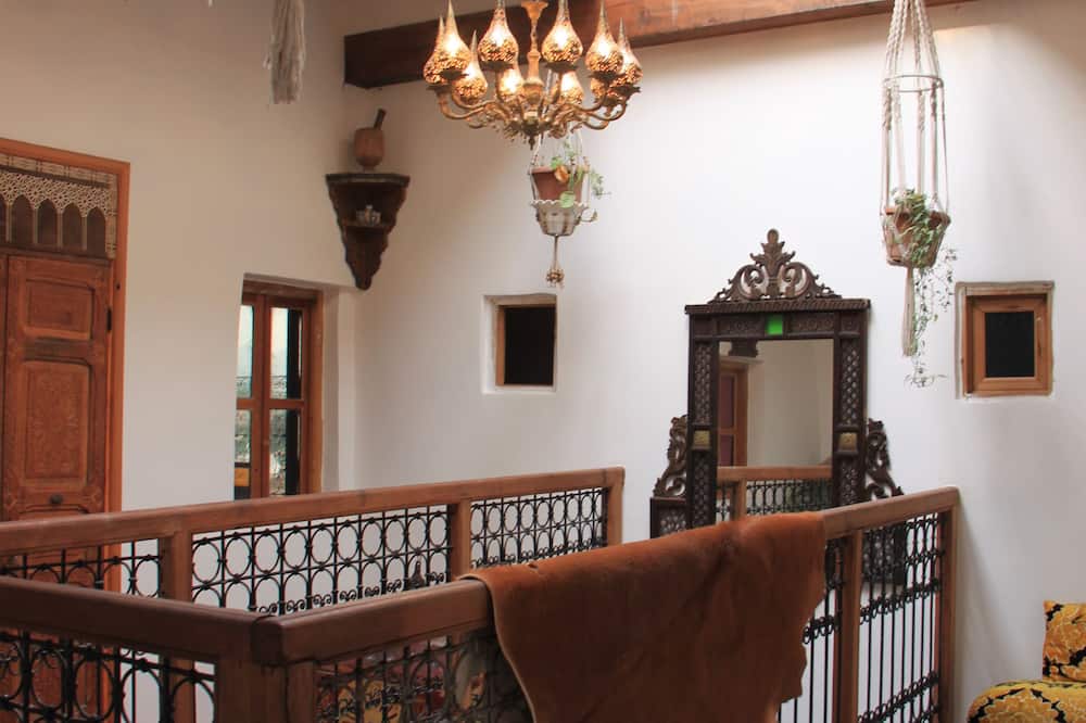 Dar Naima - Hostel
