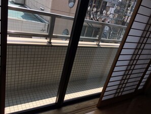Studio Apartment, Balcony (401) | Balcony - Hondori Inn (Hiroshima)