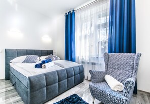 City Apartment, 1 Bedroom, Kitchenette (Bosacka 16) - City Lights Apartments - Bosacka (Kraków)
