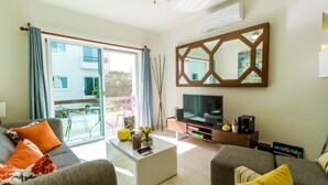 Executive Apartment, Multiple Beds, Non Smoking, Pool View | Living room - Playa Kaan 22 by Vimex (Playa del Carmen)