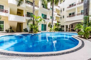 Outdoor pool - Playa Kaan 22 by Vimex (Playa del Carmen)