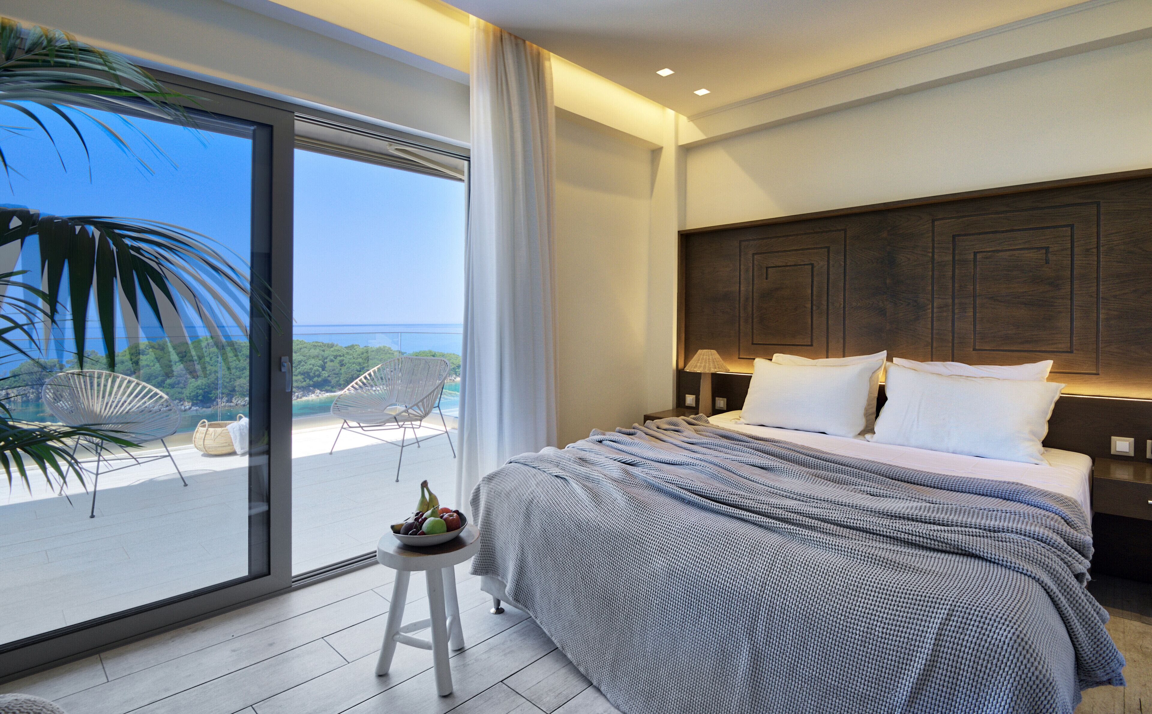 Prima Vista Suite Panoramic Sea View | 1 bedroom, premium bedding, down comforters, minibar