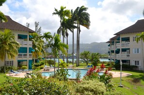 2 outdoor pools - Bay Pointe Yacht Club 2BD Apartment OLR (Montego Bay)