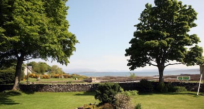 Broadford Hotel