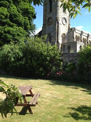 Property grounds - Blue Bell Hotel (Belford)