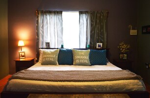 Appartement, 3 slaapkamers | Luxe beddengoed, pillowtop-bedden, een kluis op de kamer