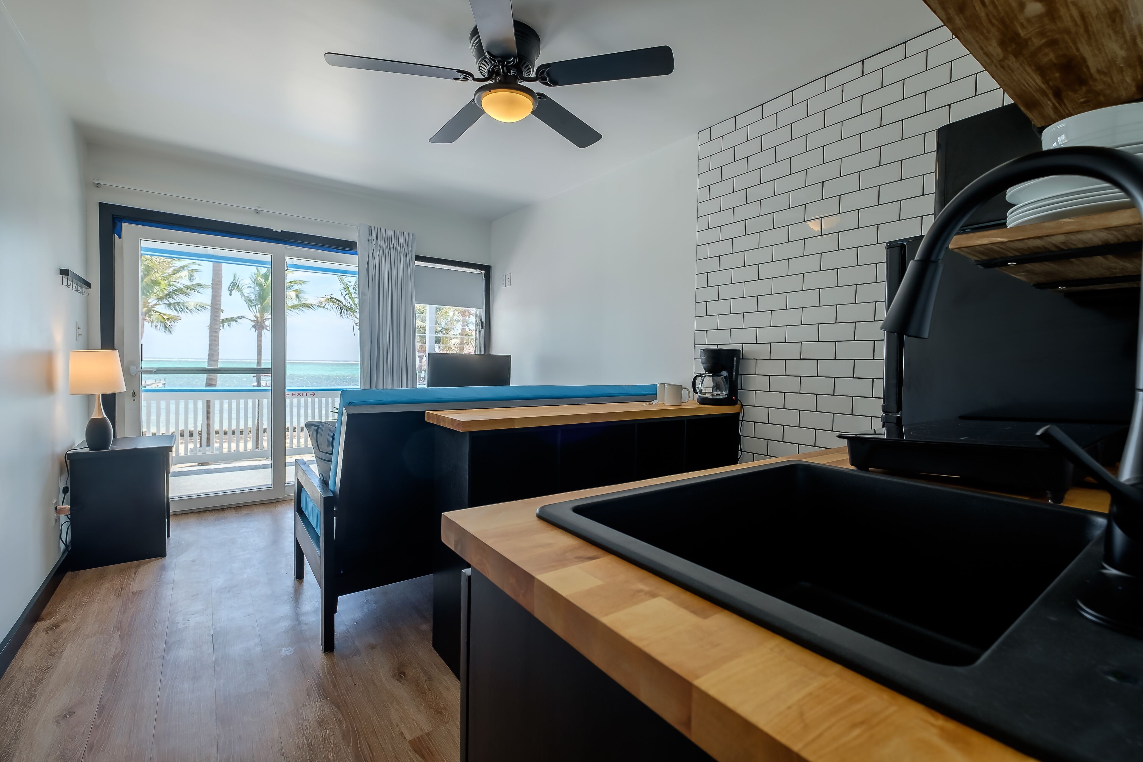 32-inch lcd tv with cable channels, tv