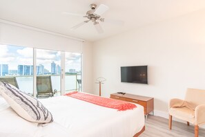 2 bedrooms, iron/ironing board, travel cot, free WiFi