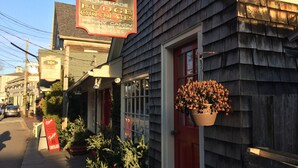 A storefront with a sign advertising homemade fudge and chocolate treats. - Booking now Winter Rental Sept 2026-May 2027. Please message for monthly prices (Kennebunkport)