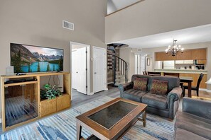 TV, fireplace, DVD player