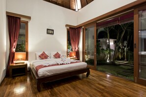 2 bedrooms, in-room safe, iron/ironing board, WiFi - Private Pool Villa Sahaja 3 in Rural Bali (Tabanan)