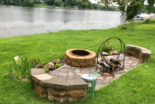 Quiet, relaxing home on Lake Watab in beautiful St. Joseph, MN near SJU and CSB