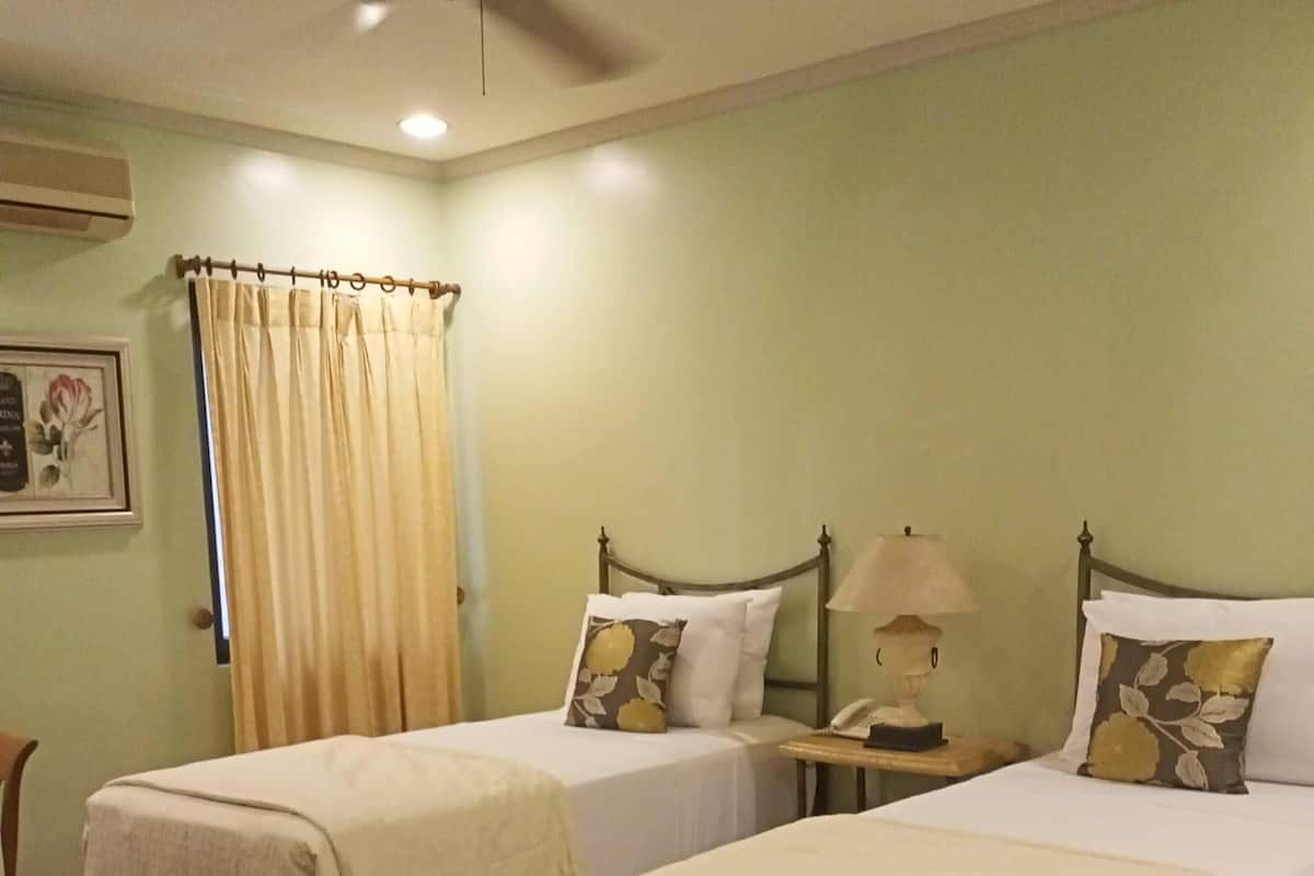 Luxury-Apartment, Bergseite | 2 Schlafzimmer, Daunenbettdecken, Betten mit Memory-Foam-Matratzen