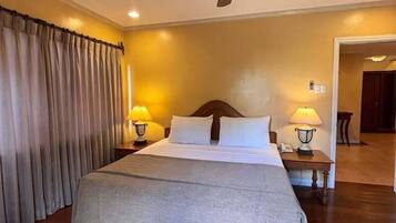 Luxury Condo, Mountainside | Down comforters, memory foam beds, in-room safe, individually decorated