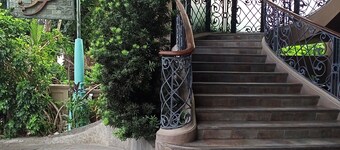 Sophia Suites Residence Hotel