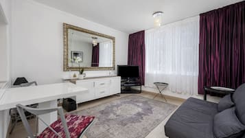 Smart TV, DVD player, books, music library