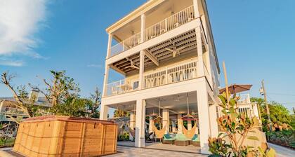 Amazing Gulf of Mexico Sunsets at Mangrove Manor!