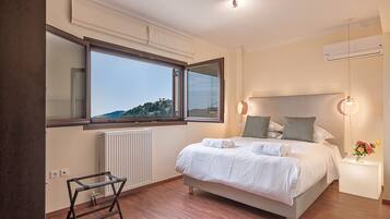 4 soveværelser, allergivenligt sengetøj, pengeskab på værelset