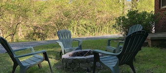 Cottage along Lake, Tail of the Dragon and covered motorcycle parking