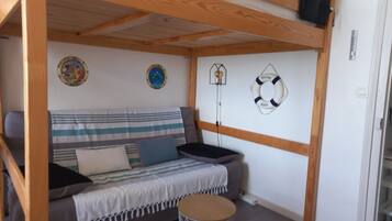 Een strijkplank/strijkijzer, gratis wifi