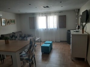Interior - RURAL HOUSE NEAR ZARAGOZA (boquiñeni)