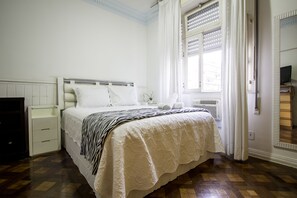 Apartment 346 | 3 bedrooms, desk, iron/ironing board, free WiFi - LineRio Copacabana Family Residence 346 (Rio de Janeiro)