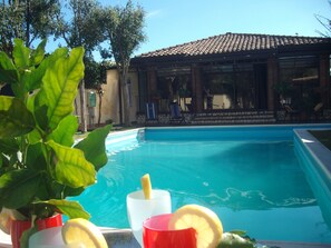 Alberca al aire libre