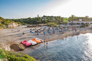 Beach nearby, sun loungers - In 1st sea line with great sea view, 4 minutes walk to the beach, air conditioning, heating (Cala Murada)