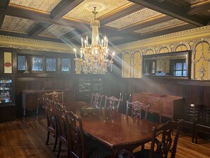 Dining - Historic mansion in the Scarritt Renaissance District (KCMO)