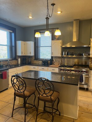 Fridge, microwave, oven, stovetop - Historic mansion in the Scarritt Renaissance District (KCMO)